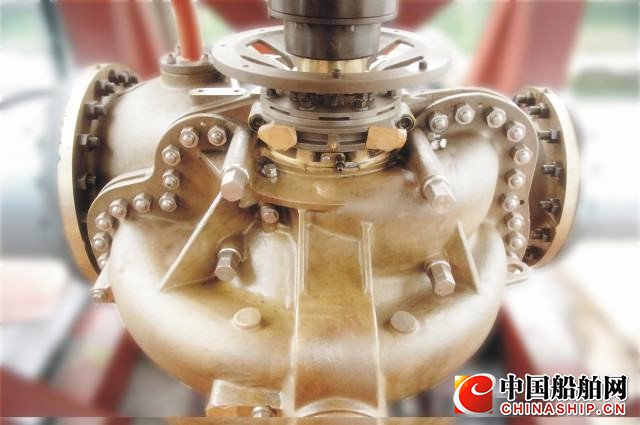 武漢船機(jī)成功研制出國內(nèi)首臺(tái)2000立方米/小時(shí)貨油泵系統(tǒng)